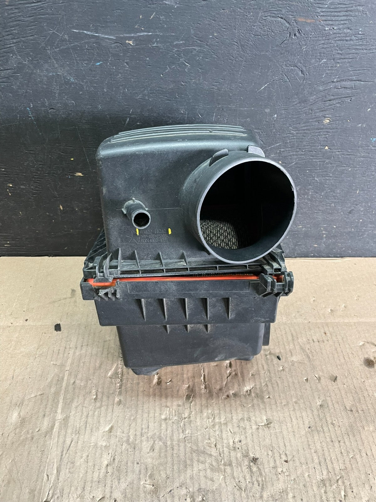 2011 to 2021 Dodge Durango 3.6L Air Filter Cleaner Box M8941 PS0