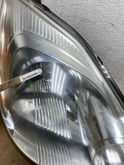 2004-2005 Toyota Sienna Right Passenger Halogen Headlight DEPO AD6034 DW3