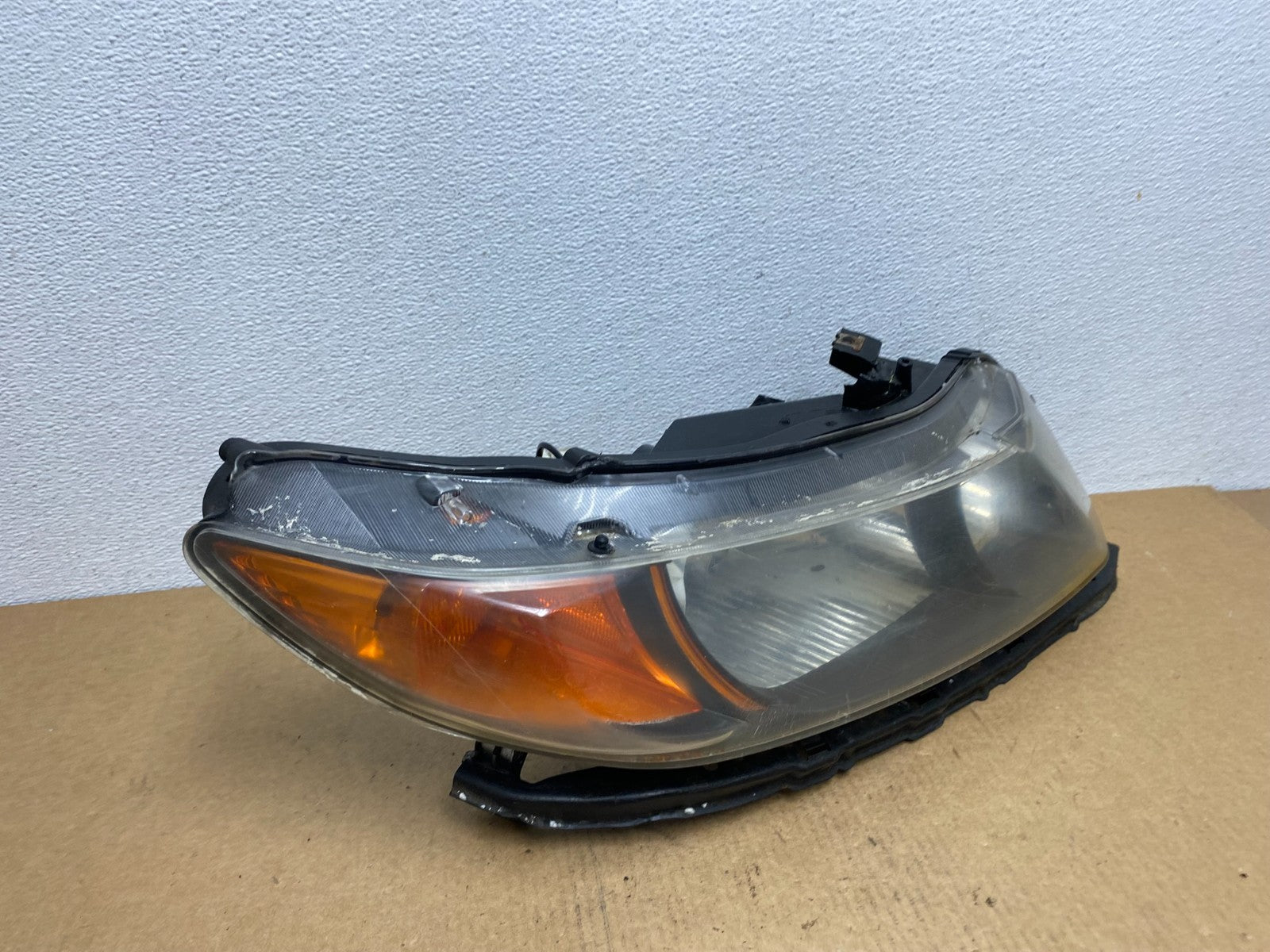 2006 - 2008 Honda Civic Coupe Headlight Halogen Right Passenger Rh Oem AC1803 DW2