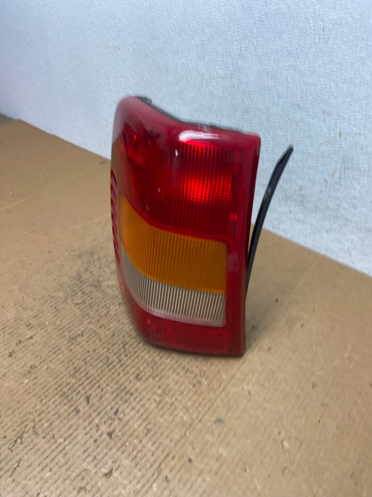 1999 - 2004 Jeep Grand Cherokee WJ Left Driver Lh Tail Light TYC AE0218 LK1