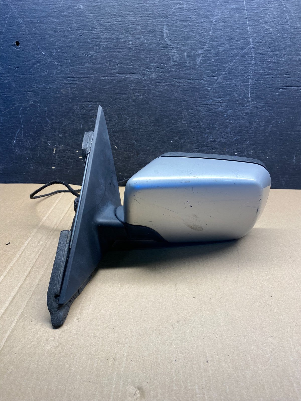 2001 to 2005 BMW 325i Left Driver LH Side View Door Mirror AG3504 DW0