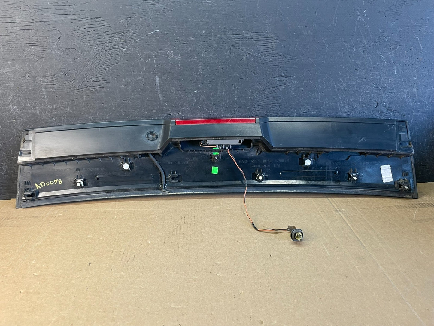 2011 to 2017 Honda Odyssey Rear Trunk Spoiler Gate AD0078 DG5