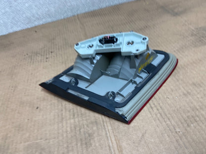2003-2006 Mercedes E-Class Wagon W211 Right Passenger Inner Tail Light AA5292 DW4