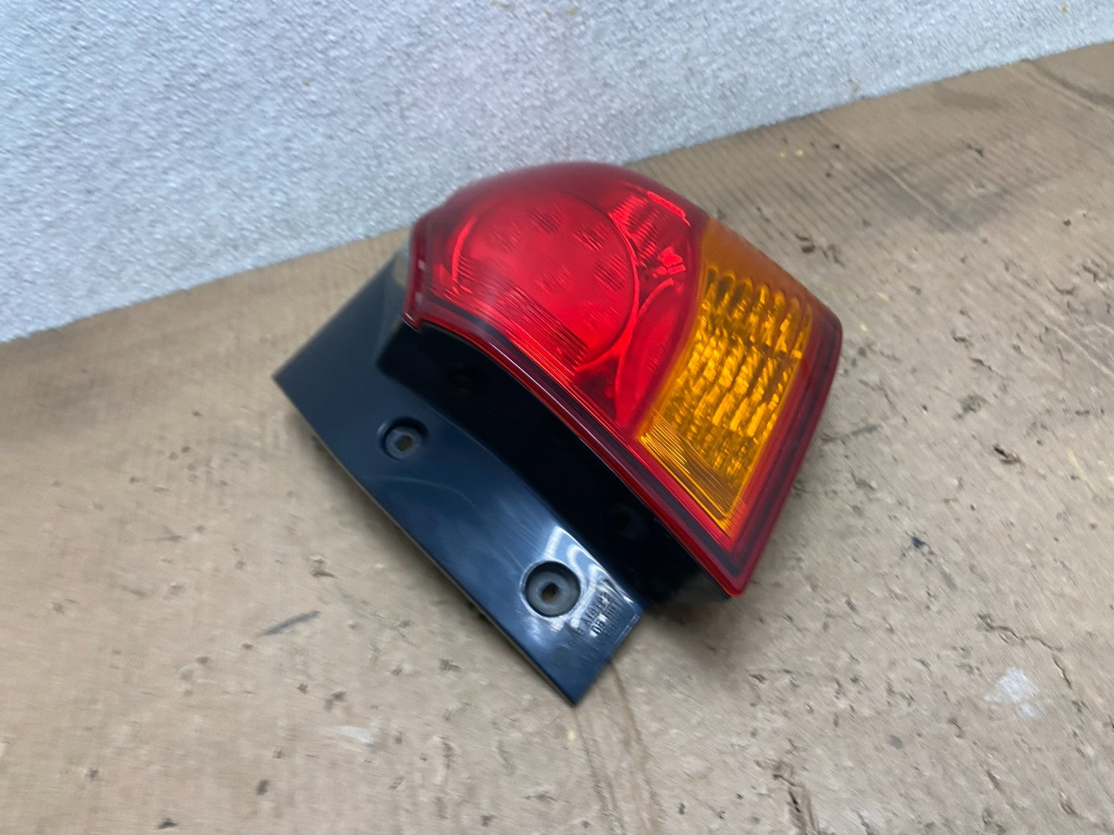 2010 to 2018 Mitsubishi ASX Right Passenger RH Side Tail Light Oem AA7000 LK2