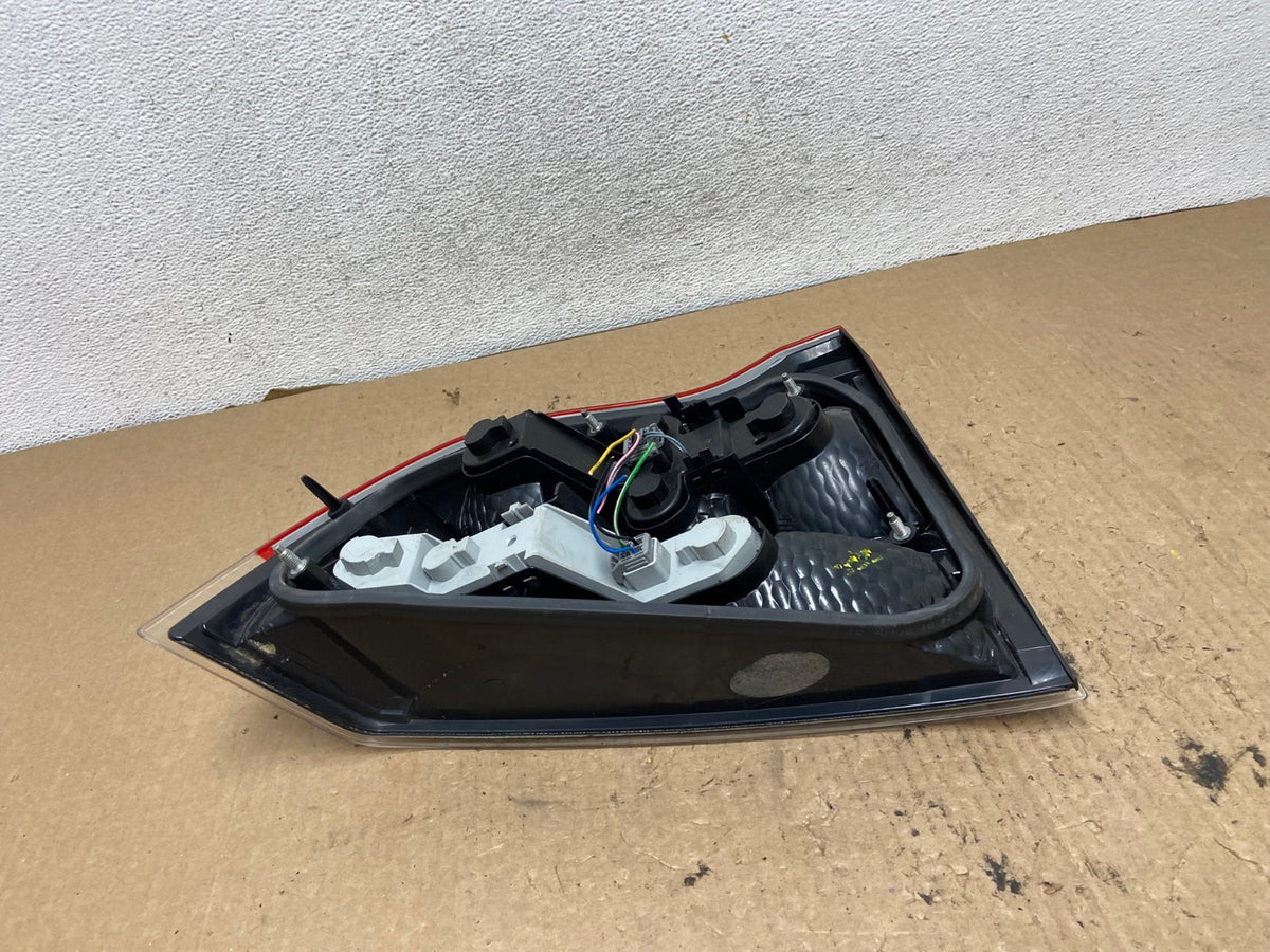 2005 to 2009 Volvo S60 Right Passenger Side Tail Light AG3262 LK7