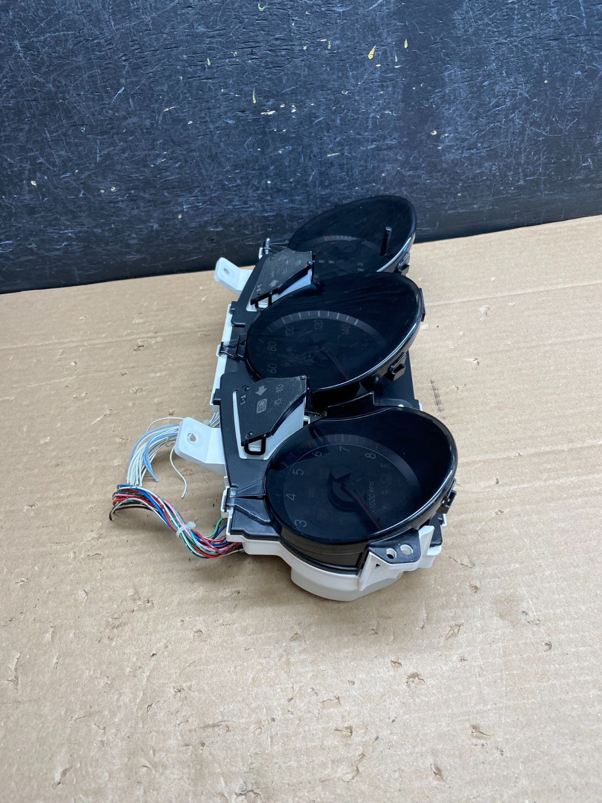 2004 to 2006 Lexus ES330 Speedometer Cluster Gauge AG6297 DG1