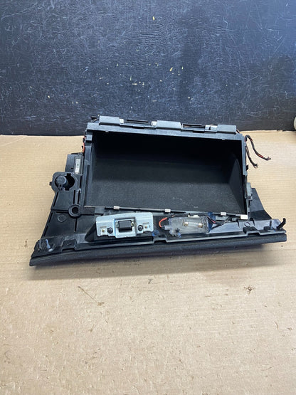 2004 - 2010 Bmw E83 X3 Front Right Passenger Storage Glove Box AH1566 DG4
