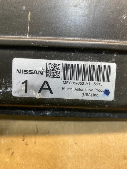 2005 Nissan Frontier Xterra 4.0L Engine Control Unit ECU Module AD7354 DG2