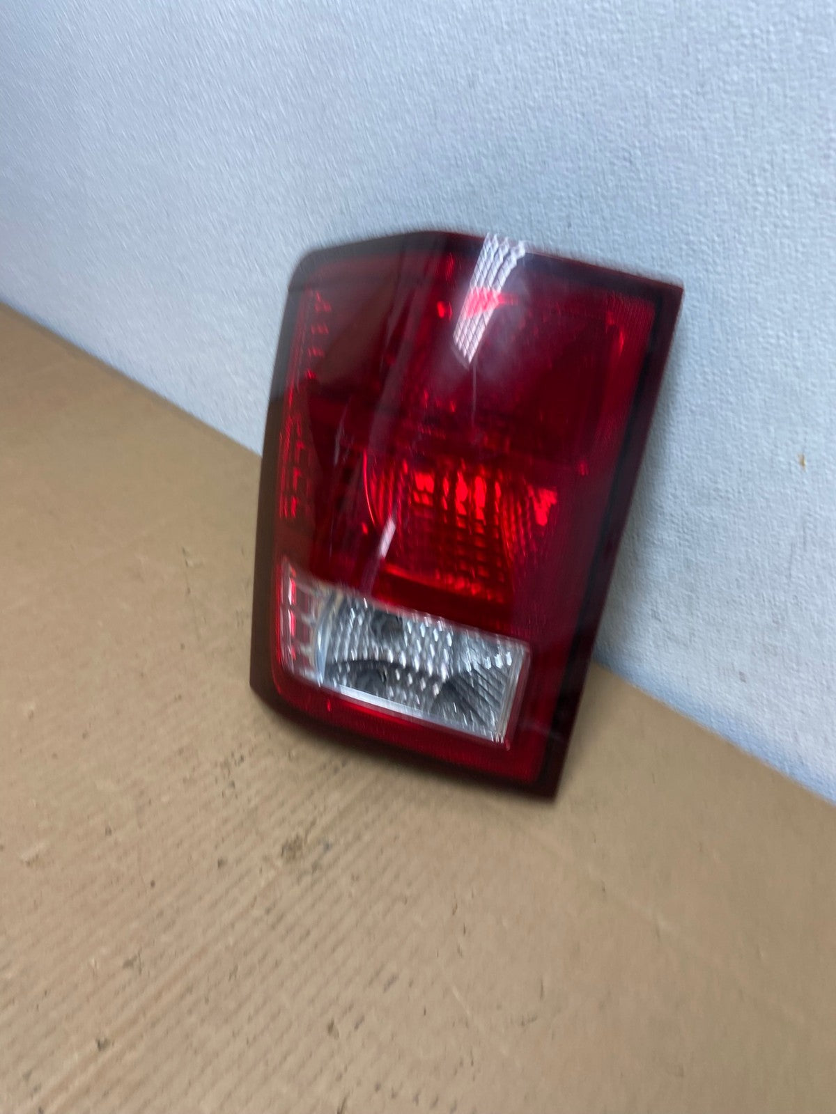 2007 to 2010 Jeep Grand Cherokee Left Driver Lh Tail Light AD0844 LK1