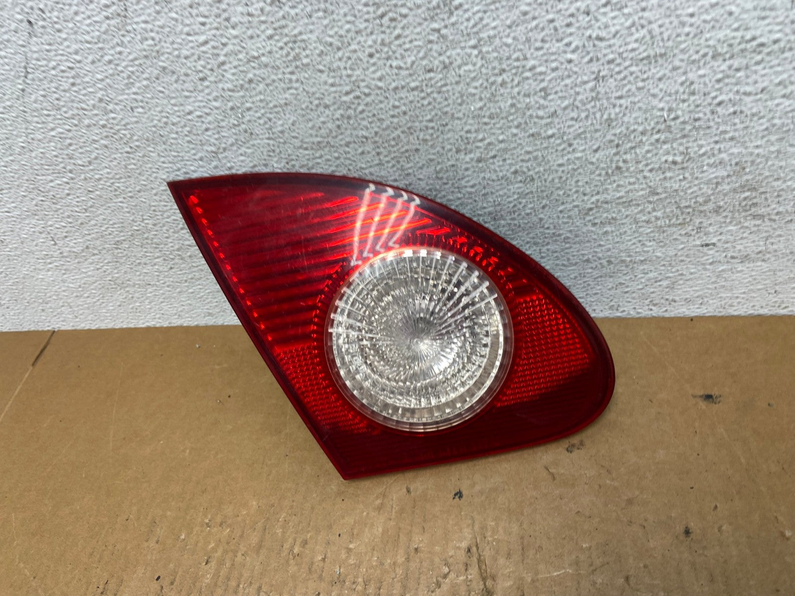 2003 - 2008 Toyota Corolla Inner Left Driver Lh Side Tail Light AE2685 LK1