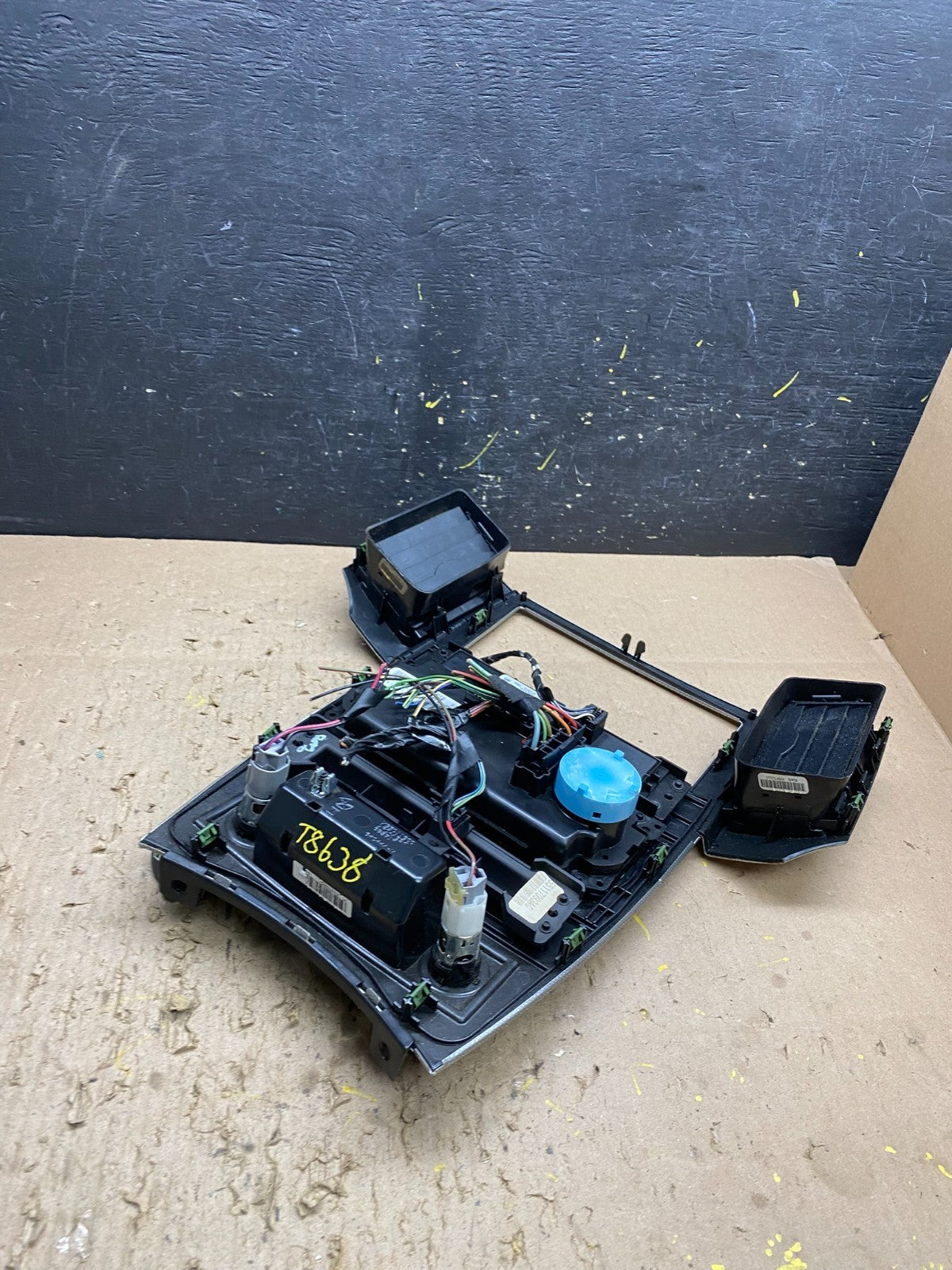 2008 2009 2010 Jeep Grand Cherokee A/C Climate Control Bezel T8638 DG4