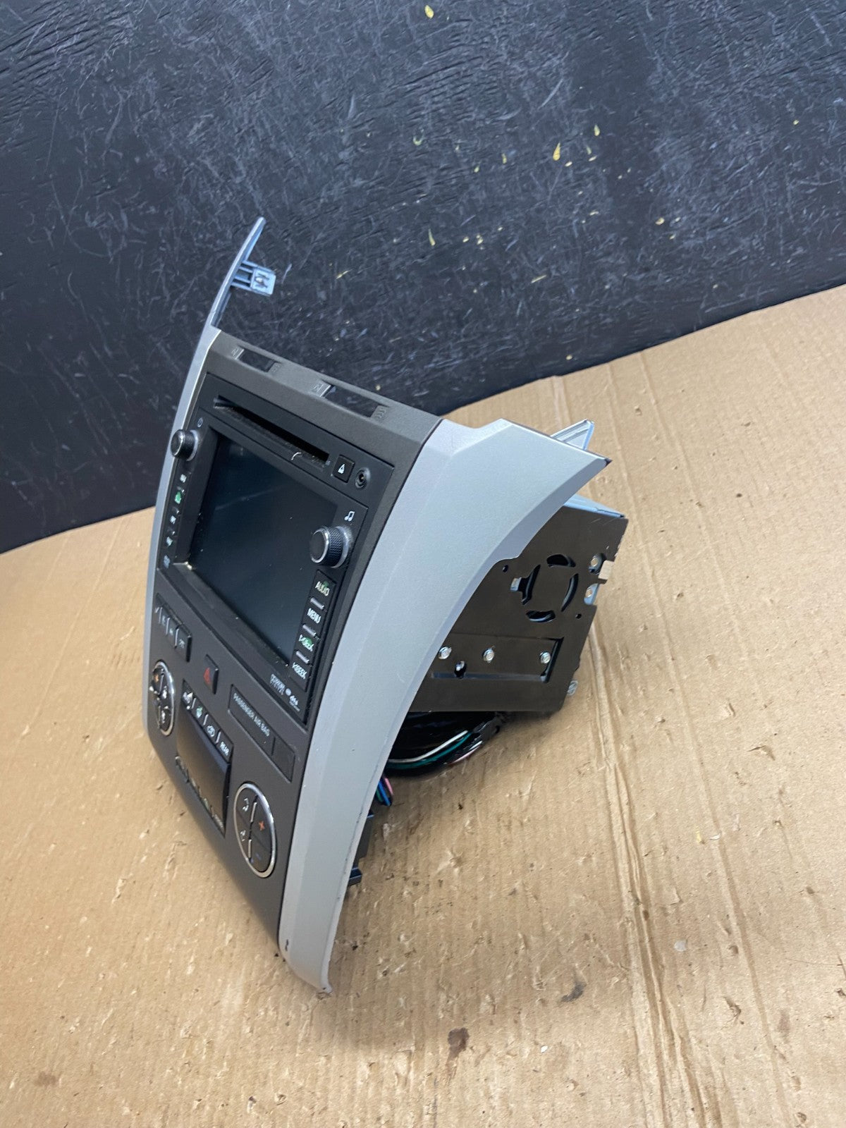 2008-2012 Chevrolet Traverse Climate Control Radio Screen Bezel Panel AE4065 DG4