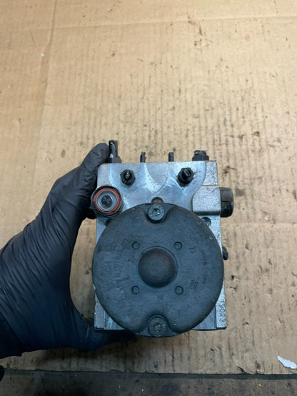 2007 to 2008 Audi A4 ABS Anti-Lock Brake Pump  OEM w6786 DG5