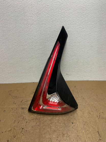 2015 to 2018 Nissan Murano Right Passenger Side Tail Light Inner AC0094 DW0