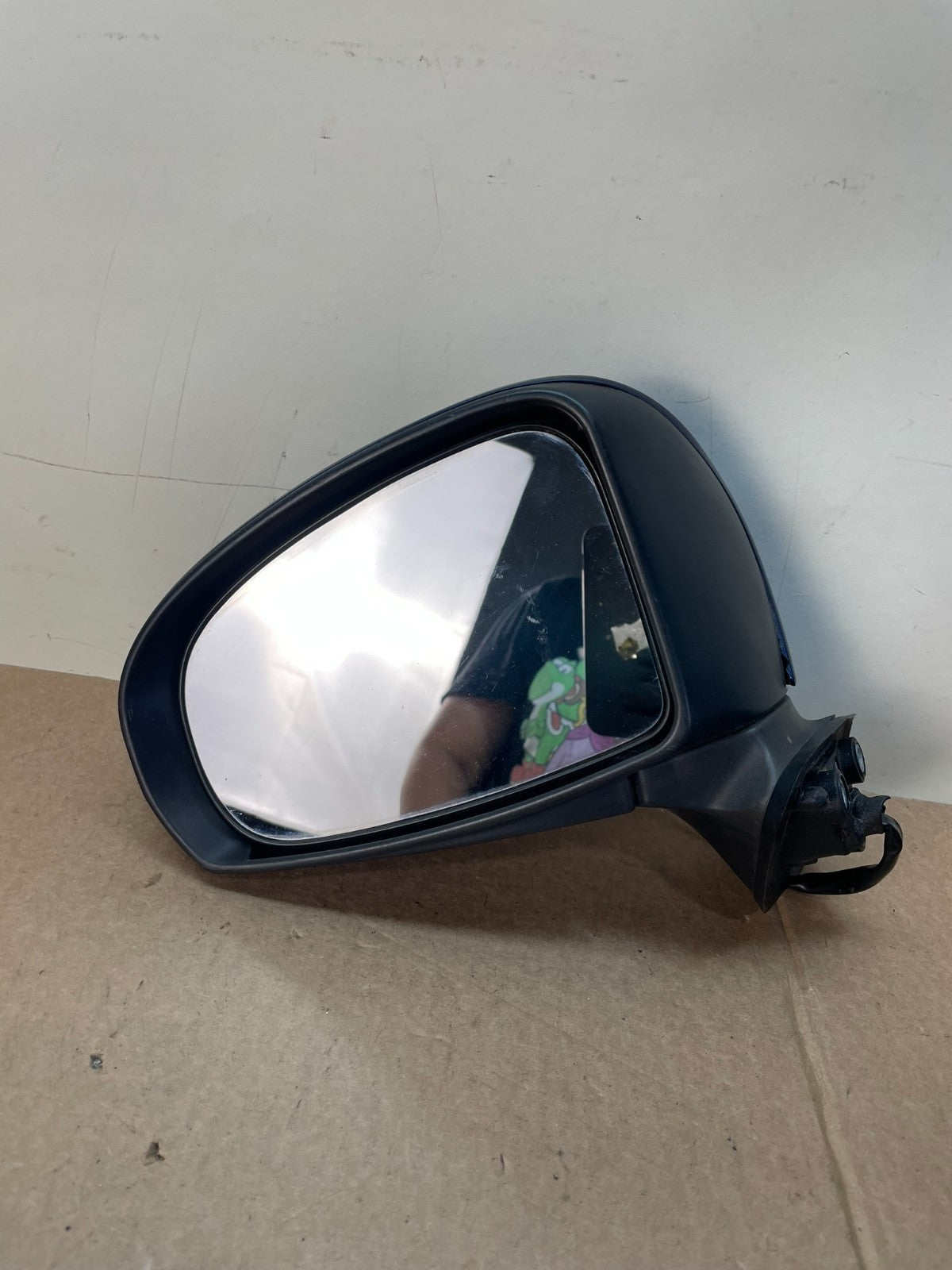 2010 to 2015 Toyota Prius Left Driver LH Side View Door Mirror AH6209 DW9