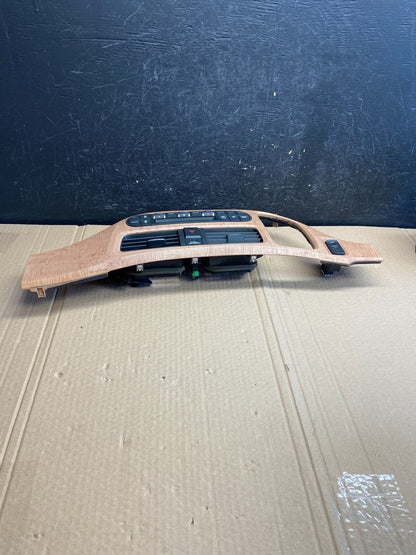 2005 to 2010 Honda Odyssey Radio Climate Control Dash Trim Bezel AF6125 DG3
