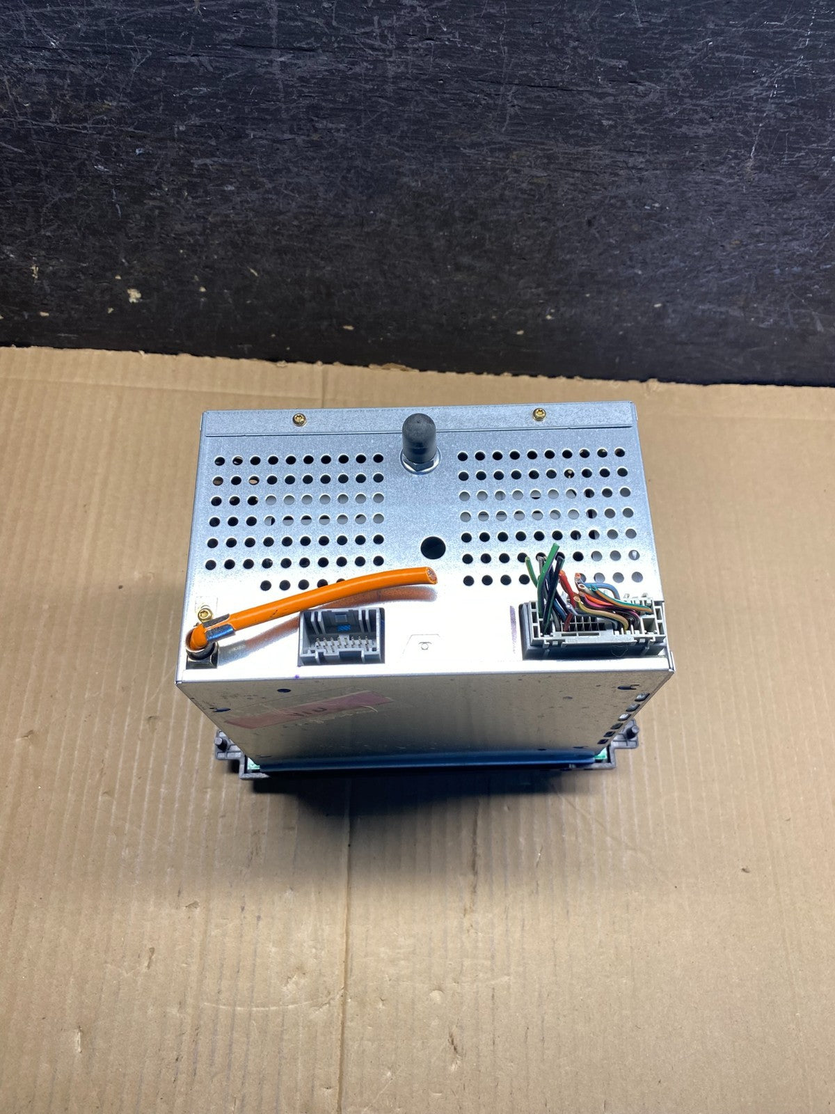 2004 to 2008 Ford F150 Mustang Radio Stereo Audio AM/FM ai0213 DG5