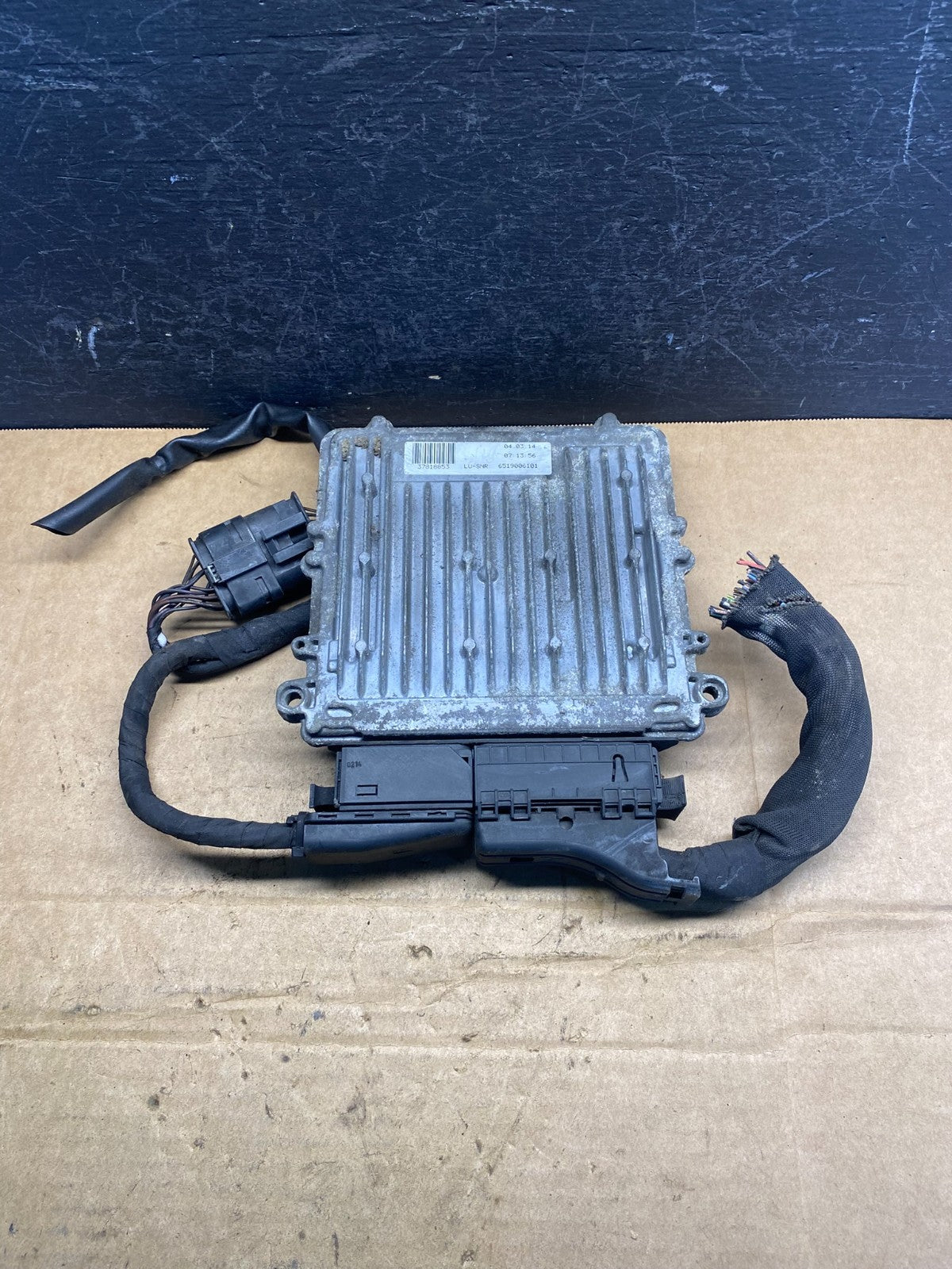 2014 to 2016 Mercedes Sprinter ECU ECM Engine Control Module Unit AD7434 DG1