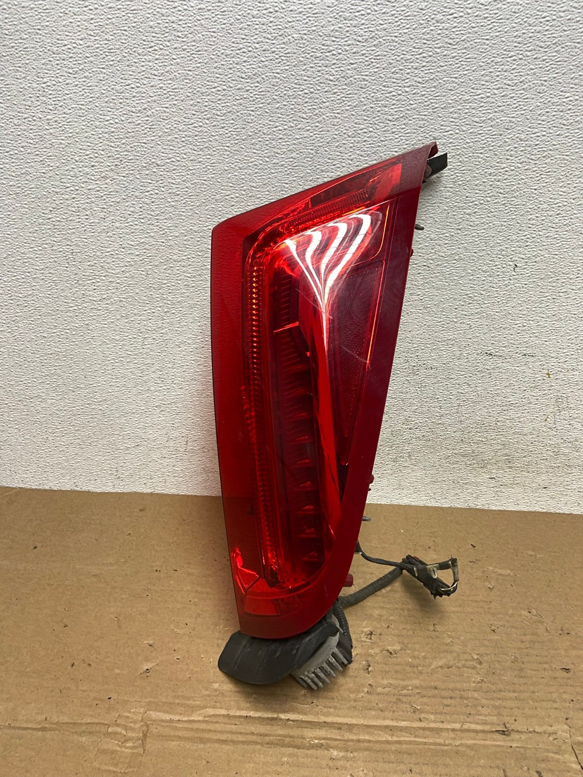 2013 to 2017 Cadillac XTS Right Passenger RH Tail Light AD3952 LK0