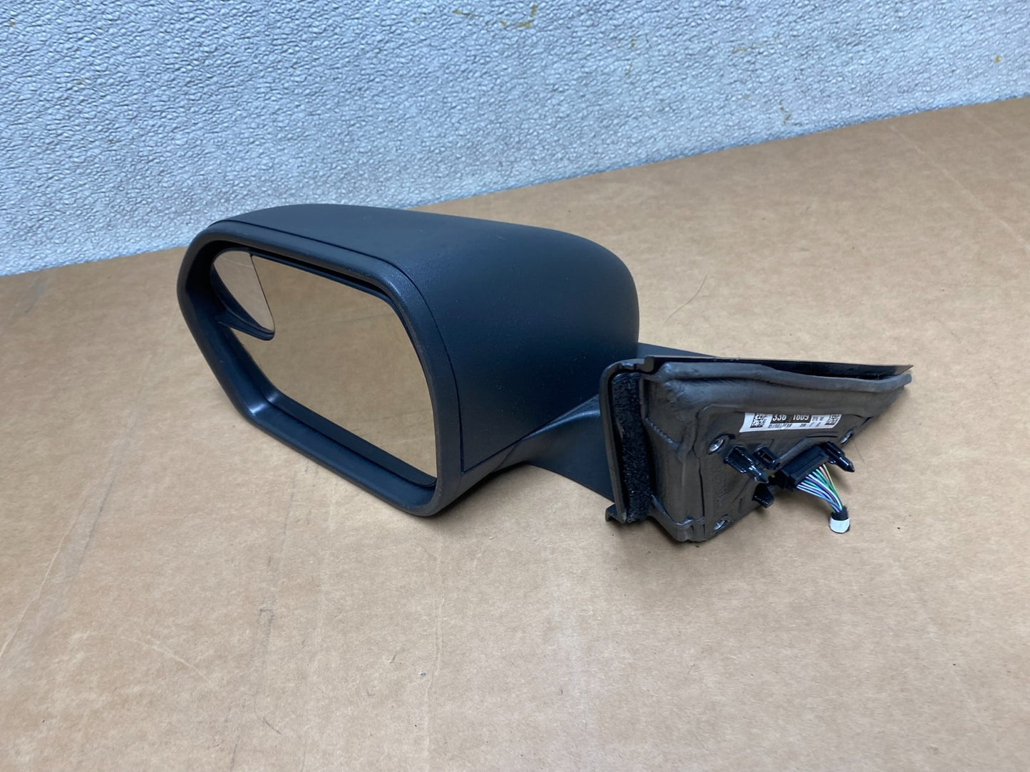 2020 to 2023 Ford Explorer Left Driver LH Side View Door Mirror OEM X2696 DW5