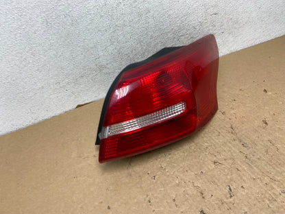 2015-2018 Ford Focus Sedan Halogen Tail Light Right Side Passenger AF8059 DW2