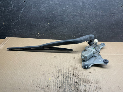2004 to 2009 Toyota Prius Rear Wiper Windshield Motor V9197 DG2