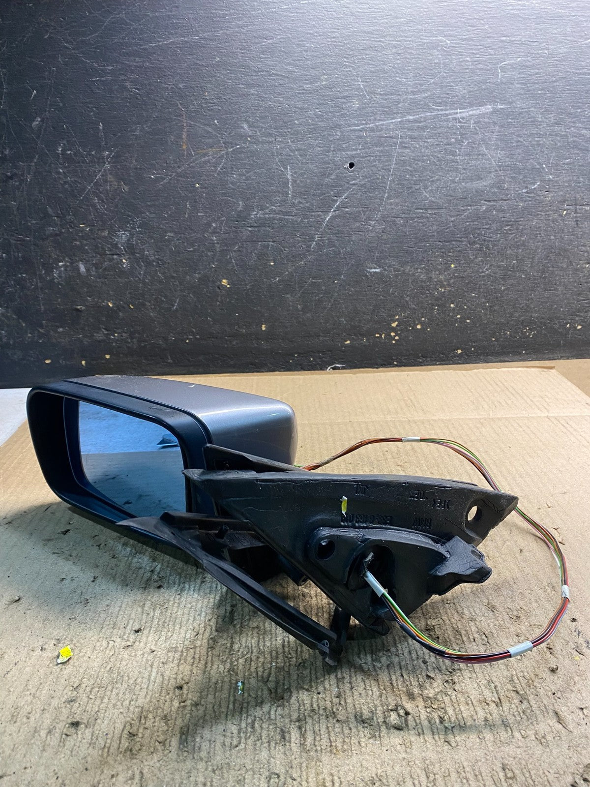 1998 to 2003 BMW 528i 530i E39 Left Driver Side Door View Mirror Z2518 MS4