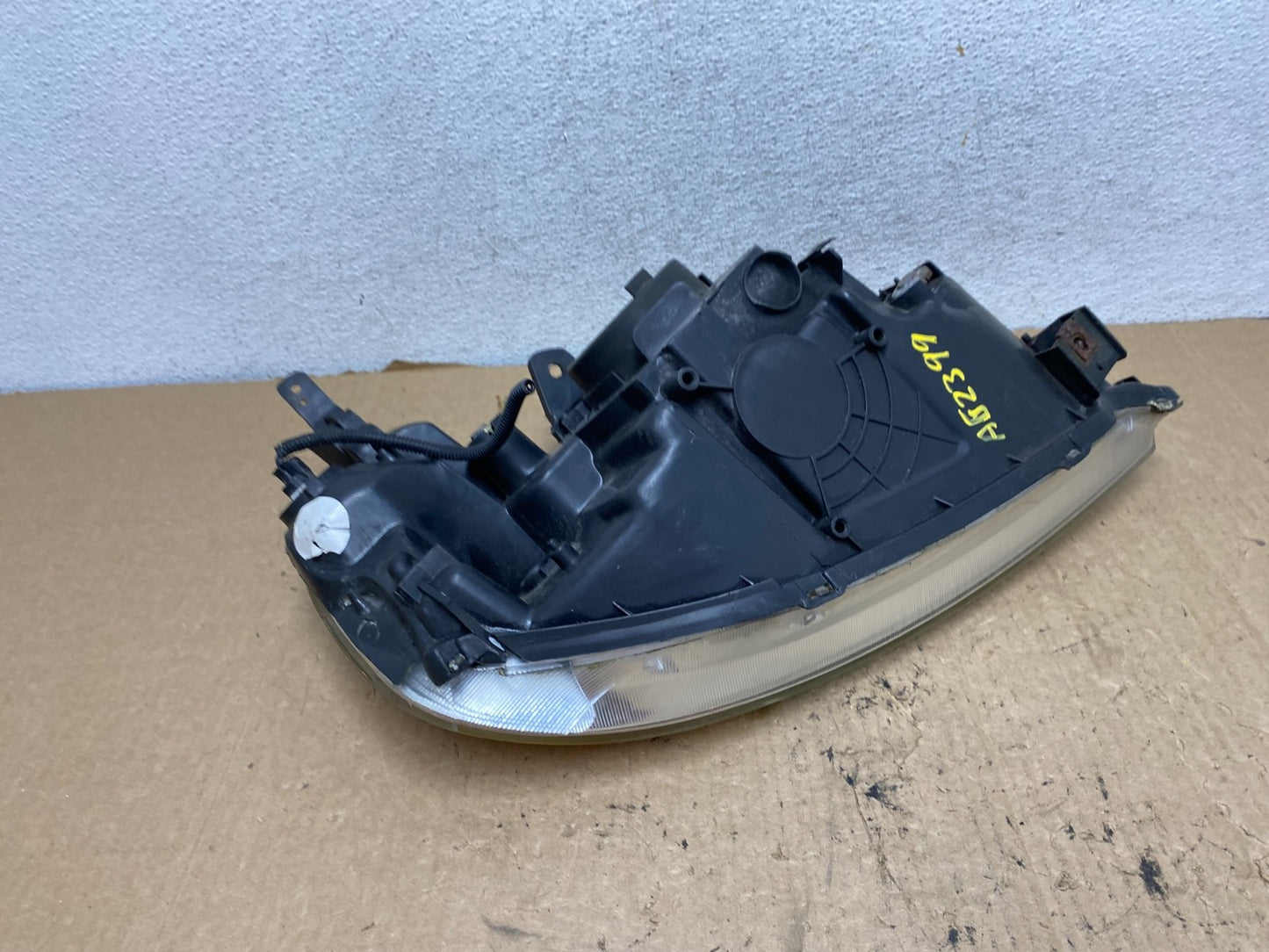 2001 - 2003 Honda Civic Coupe Headlight Halogen Left Driver LH AG2399 DW6
