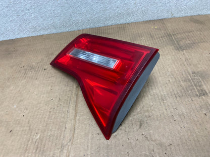 2007 2008 2009 Acura Mdx Right Passenger Rh Side Inner Tail Light Oem AA6333 LK1