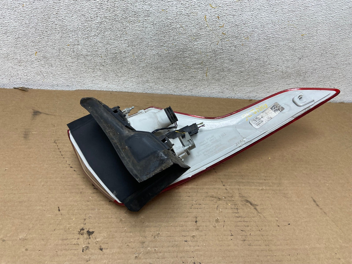 2013 to 2016 Ford Escape Right Passenger RH Side Tail Light AH4236 LK4