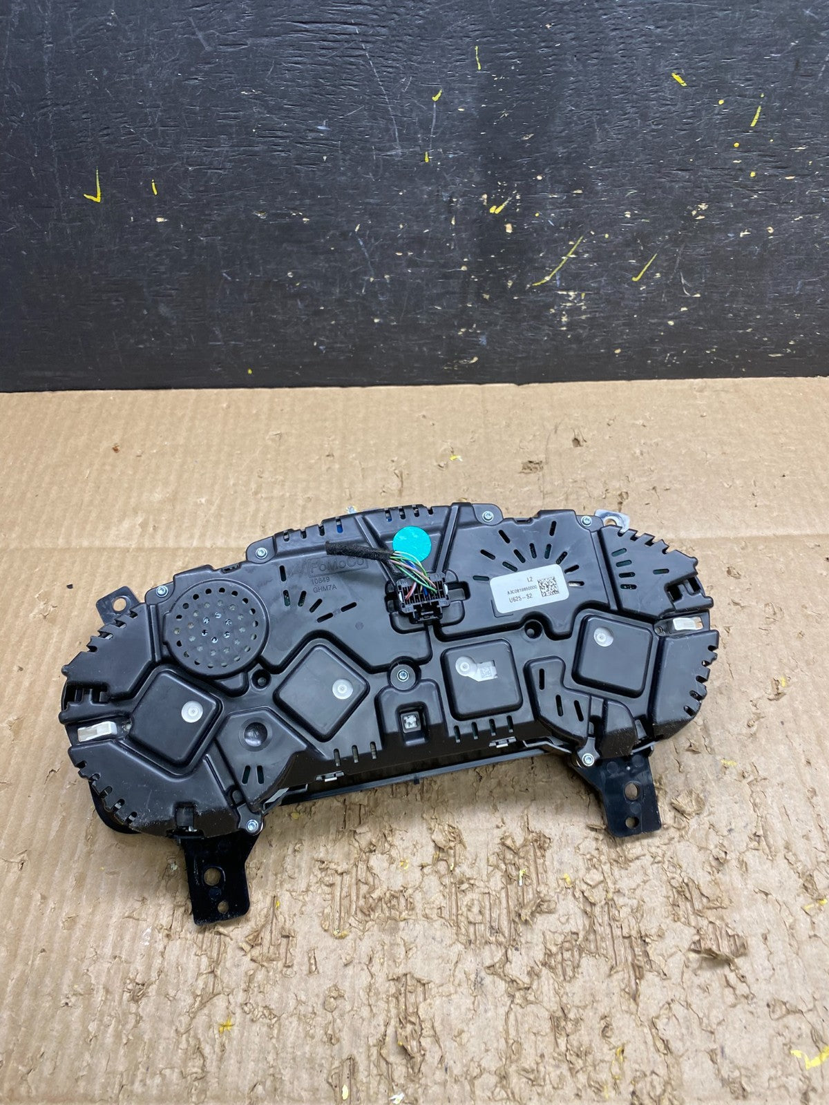 2020 to 2022 Ford  Explorer Speedometer Cluster Gauge Oem v7540 DG4