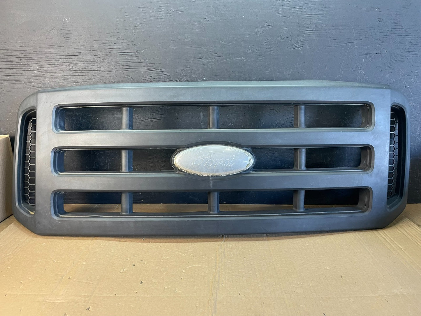 2005 to 2007 Ford Super Duty F250 Front Upper Grill Grille ac9755 DG0