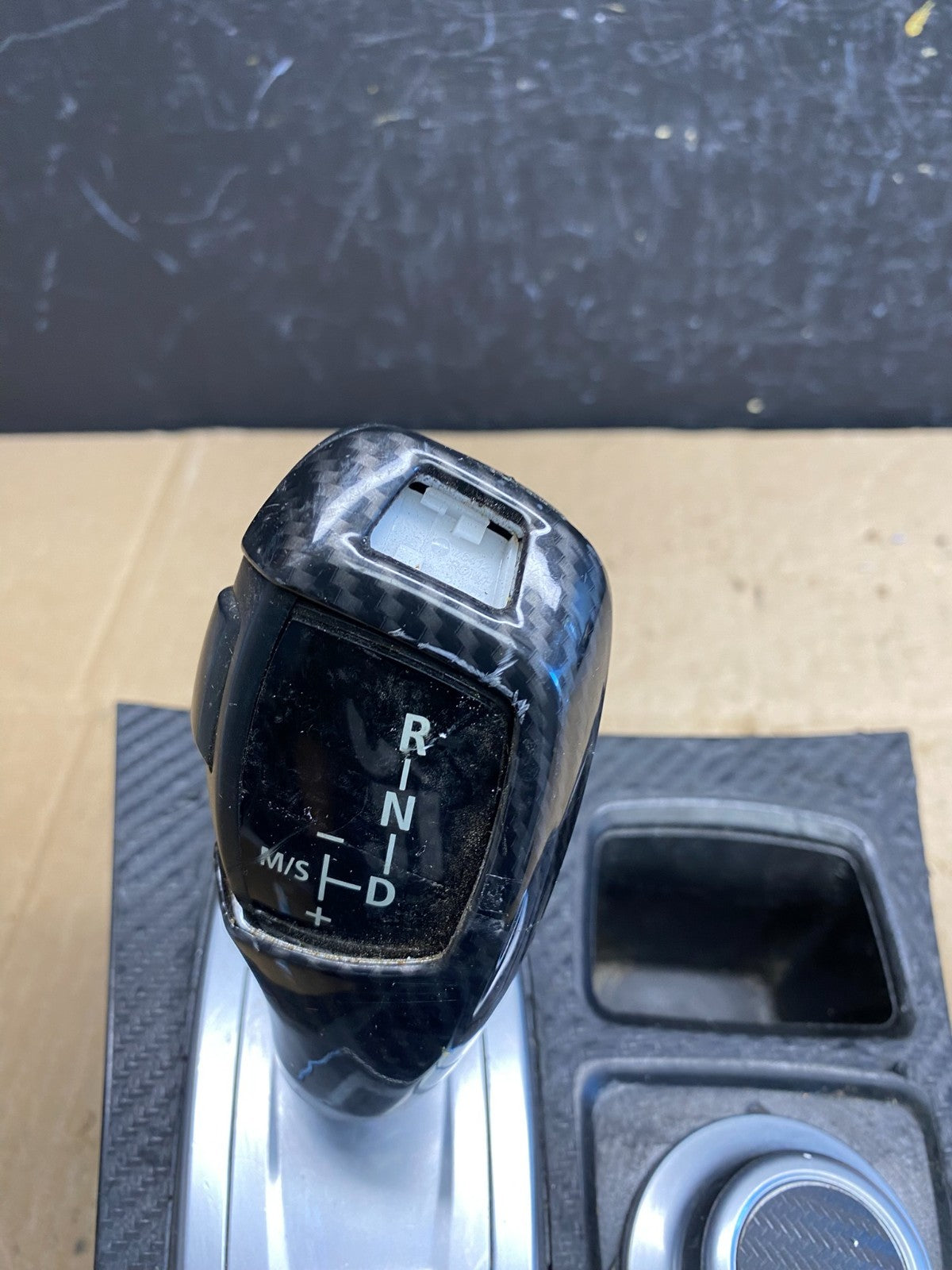 2007 to 2013 BMW X5 E70 Shift Shifter Selector Gear W/ Bezel  OEM AC4826 DG1