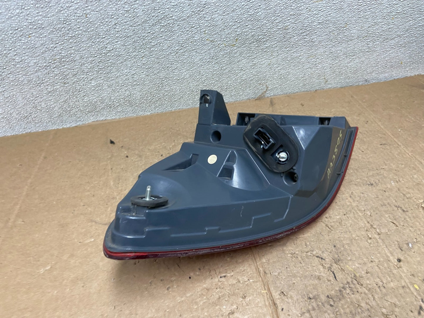 2010-2013 BMW F07 5-Series Gran Turismo GT Right Passenger Tail Light AA3895 DW4