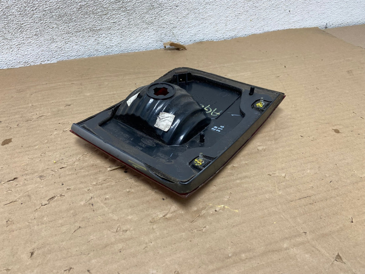 2000 2001 2002 Lincoln Ls Left Driver LH Side Inner Tail Light AG8220 LK5