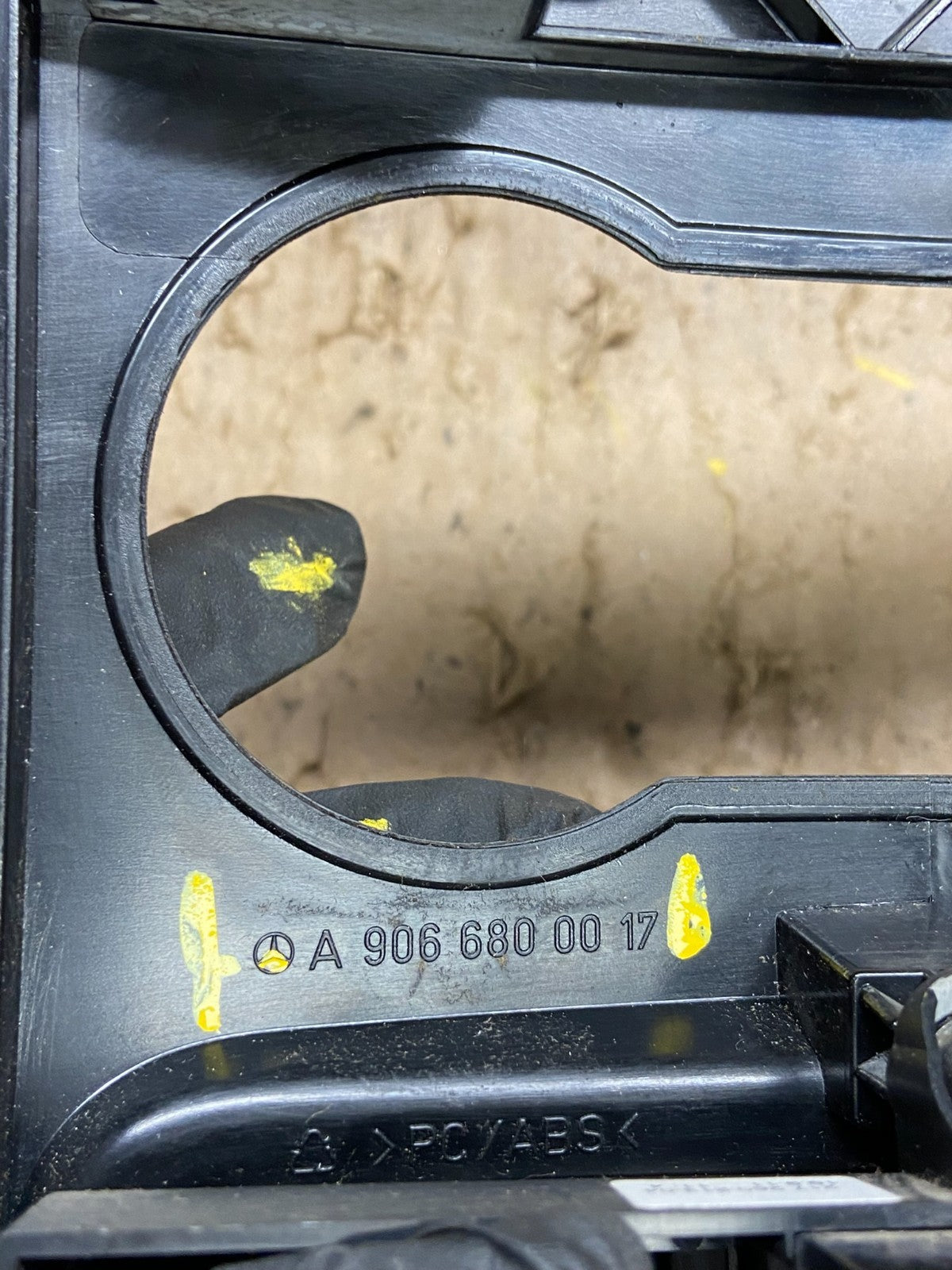 2007-2018 Mercedes Dodge Sprinter Center Console Radio Instrument Panel t6203 DG5