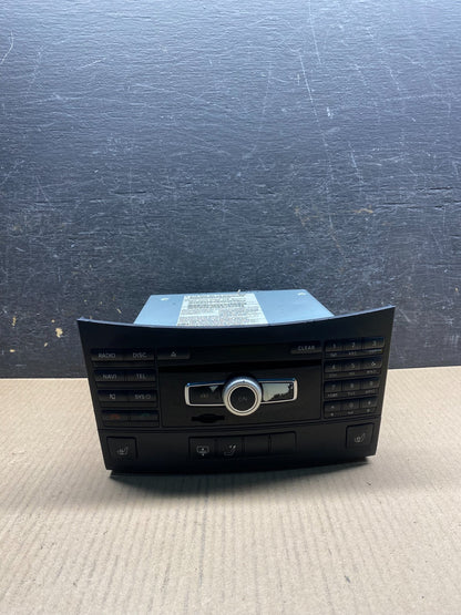 2010-2011 Mercedes W212 E350 E550 Stereo CD Changer Radio a2129006513 AI5316 DG0