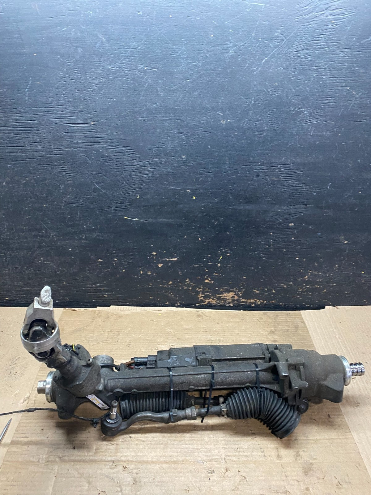 2011 - 2017 BMW F25 X3 Front Electric Power Steering Rack & Pinion 685072 V34091