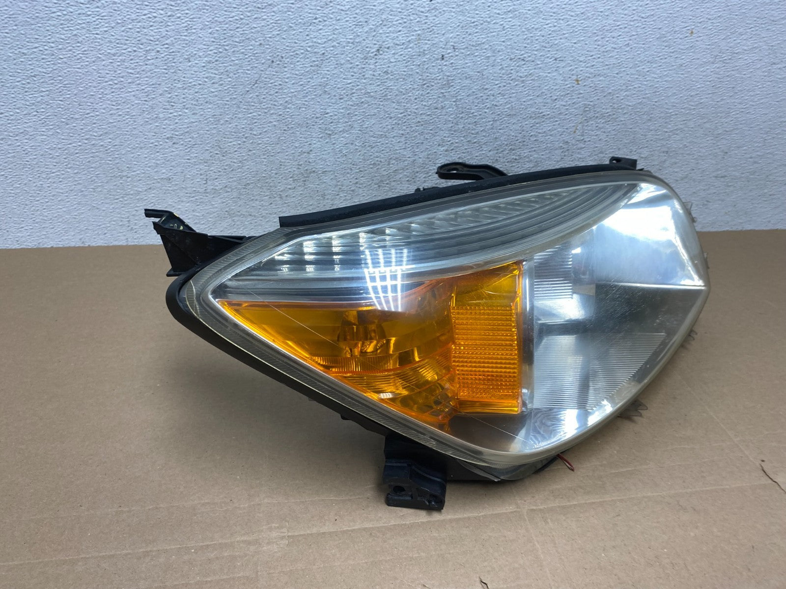 2006 2007 2008 Toyota Rav4 Right Passenger Rh Side Halogen Headlight AE48472