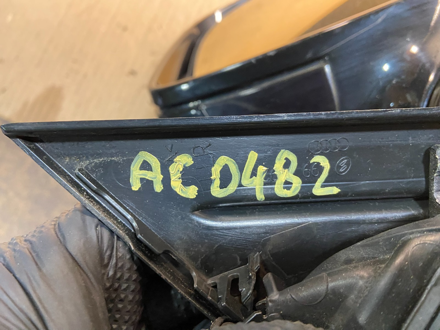 2007 to 2009 Audi Q7 Right Passenger Side Door View Power Mirror AC0482 MS6