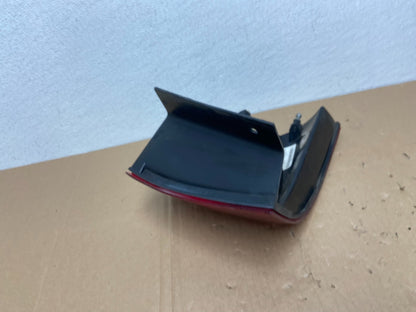 2009 to 2014 Volkswagen Routan Left Driver LH Side Tail Light AB6796 DW4