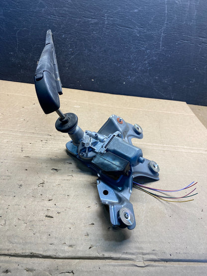 2014 to 2019 Toyota Highlander Rear Wiper Motor ae8202 DG4