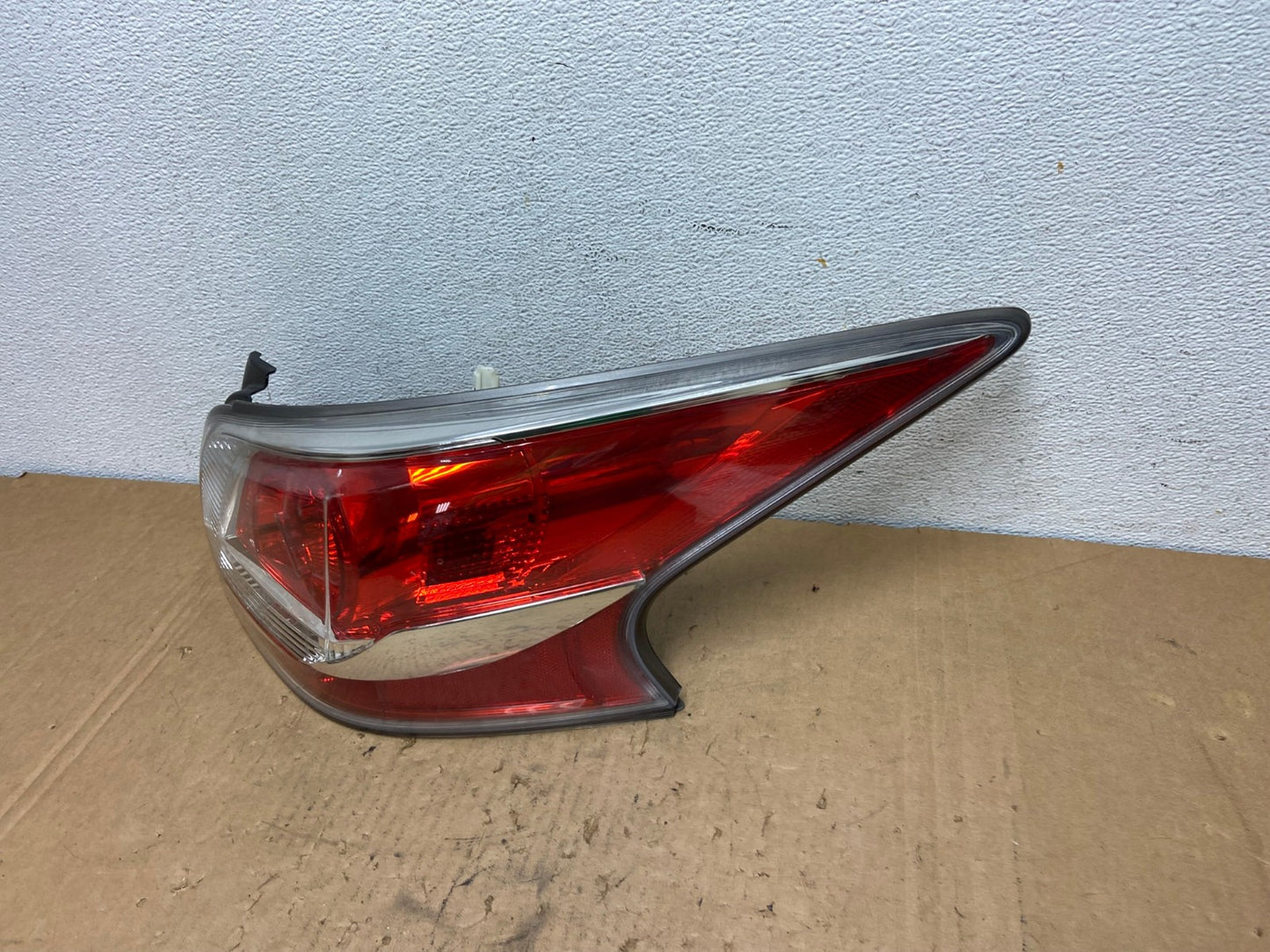 2013 2014 2015 Nissan Altima Right Passenger RH Side Tail Light AD3055 LK1