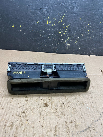 2012 - 2015 Volkswagen Passat Dash Dashboard Middle Center Air Vent OEM Y8038 DG3