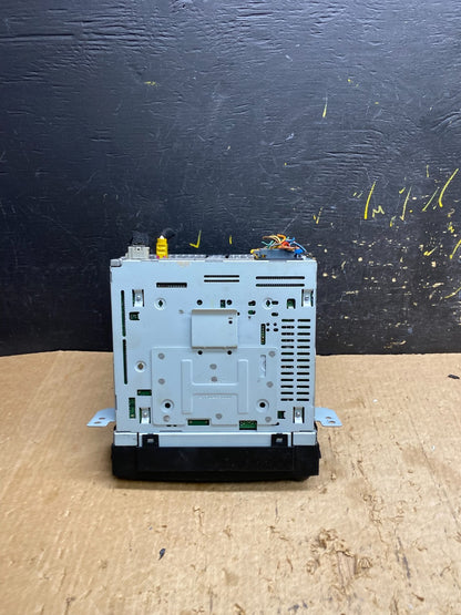 2006 to 2009 Hyundai Azera Audio Equipment Radio Receiver Z9825 DG5