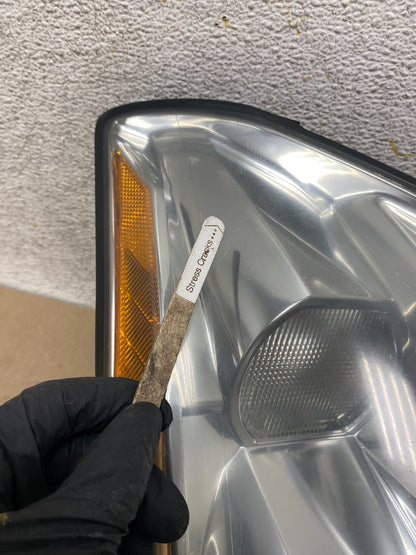 2004 2005 2006 Nissan Maxima Right Passenger Side Headlight Halogen AI2266 DW4