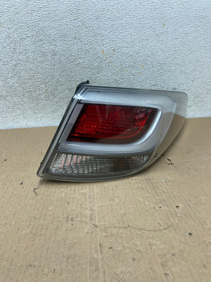 2016 - 2017 Hyundai Sonata Hybrid Right Passenger RH Tail Light AH0799 DG0
