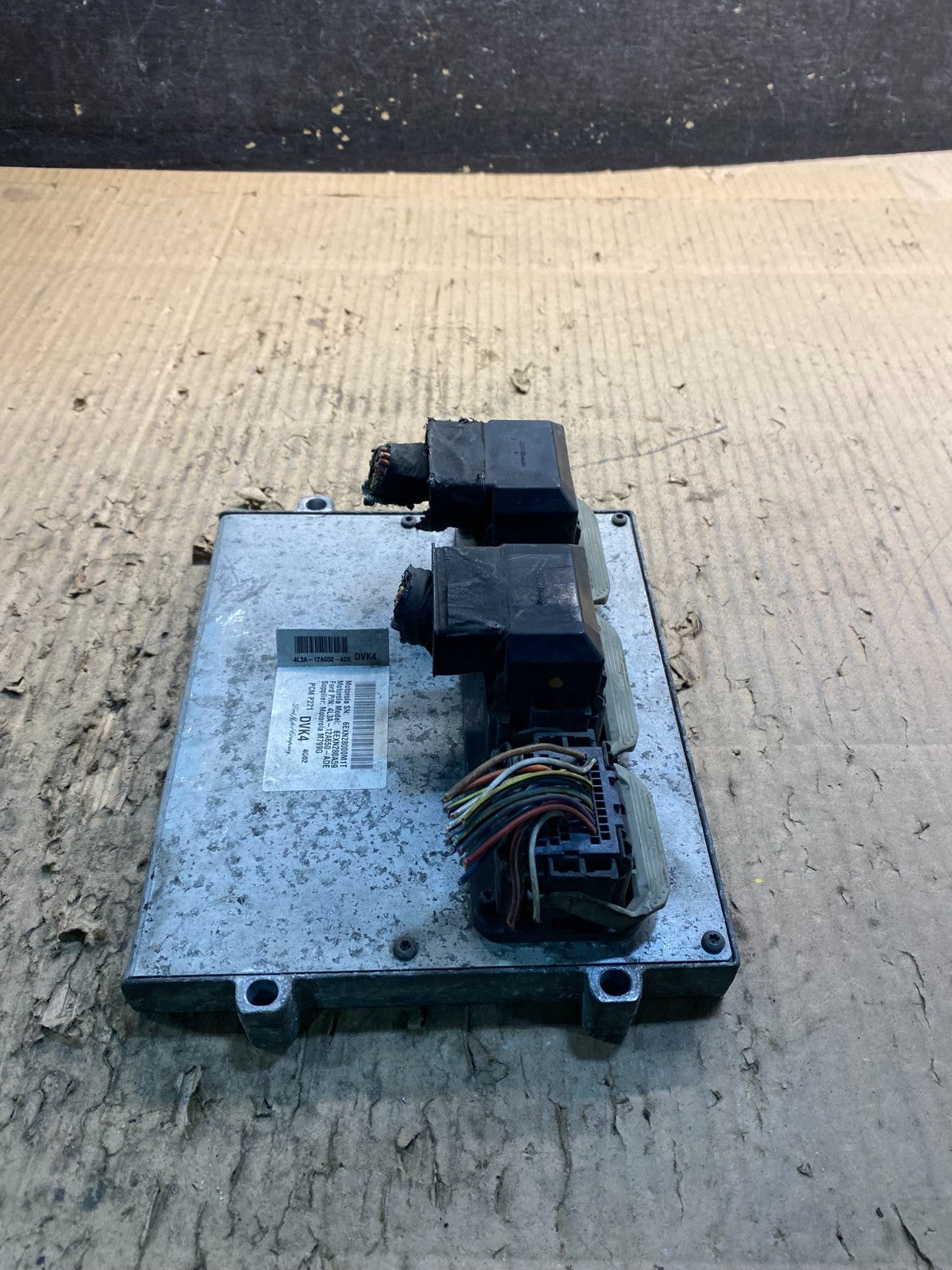 2011 2013 Ford F-150 F150 3.7L Engine Control Unit ECU Computer Module y4620 DG2