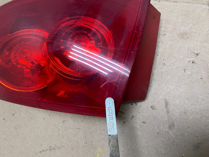 2004 2005 2006 Mazda 3 Sedan Right Passenger RH Side Tail Light S3895 DW3