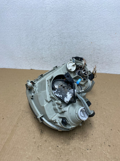 2001 - 2004 Mercedes-Benz C Class Halogen Right Passenger Headlight AF9819 DW6